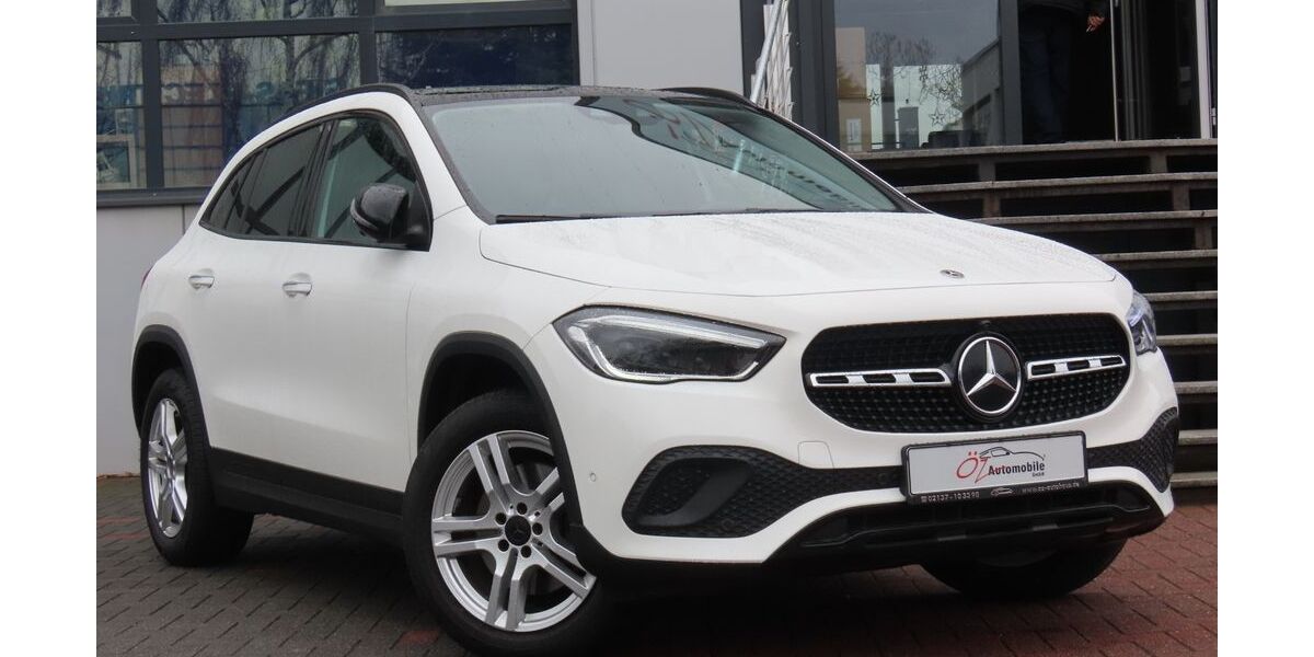 Mercedes-Benz GLA 220 141.094 km 26.900 &euro; Neuss 41469