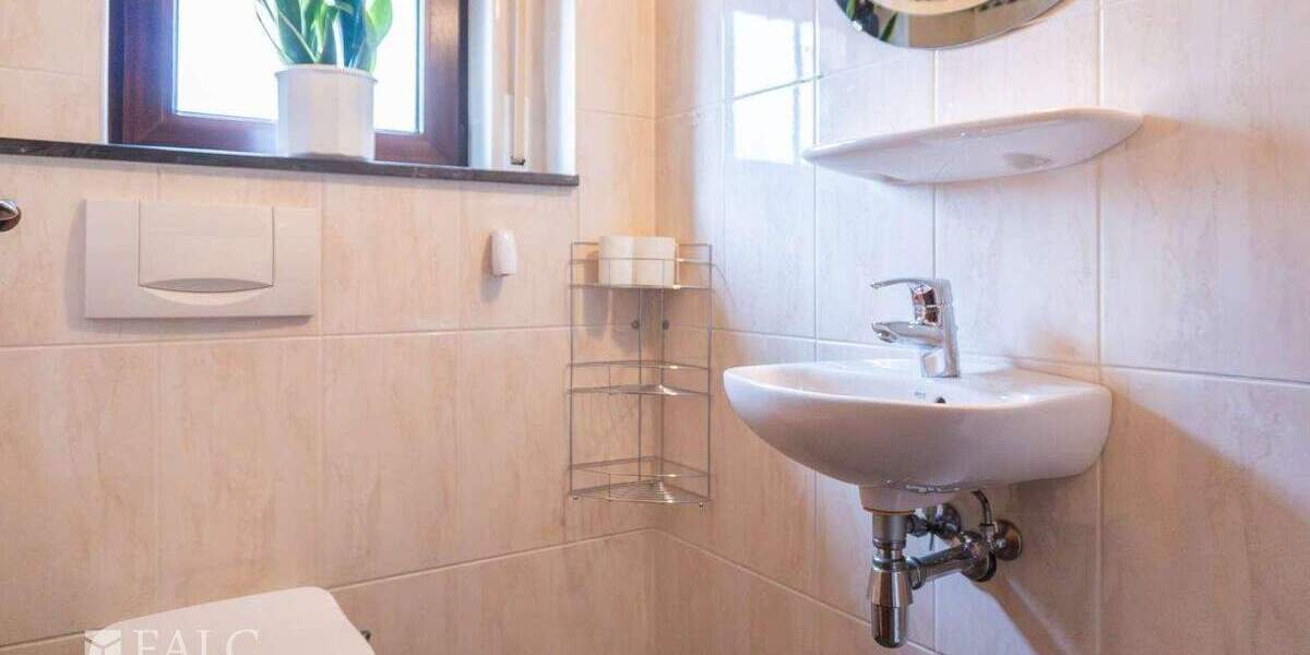 Doppelhaushälfte Heinsberg - 4 Zimmer, 131 m&sup2;, 335.000&euro; | Angebot:25661528