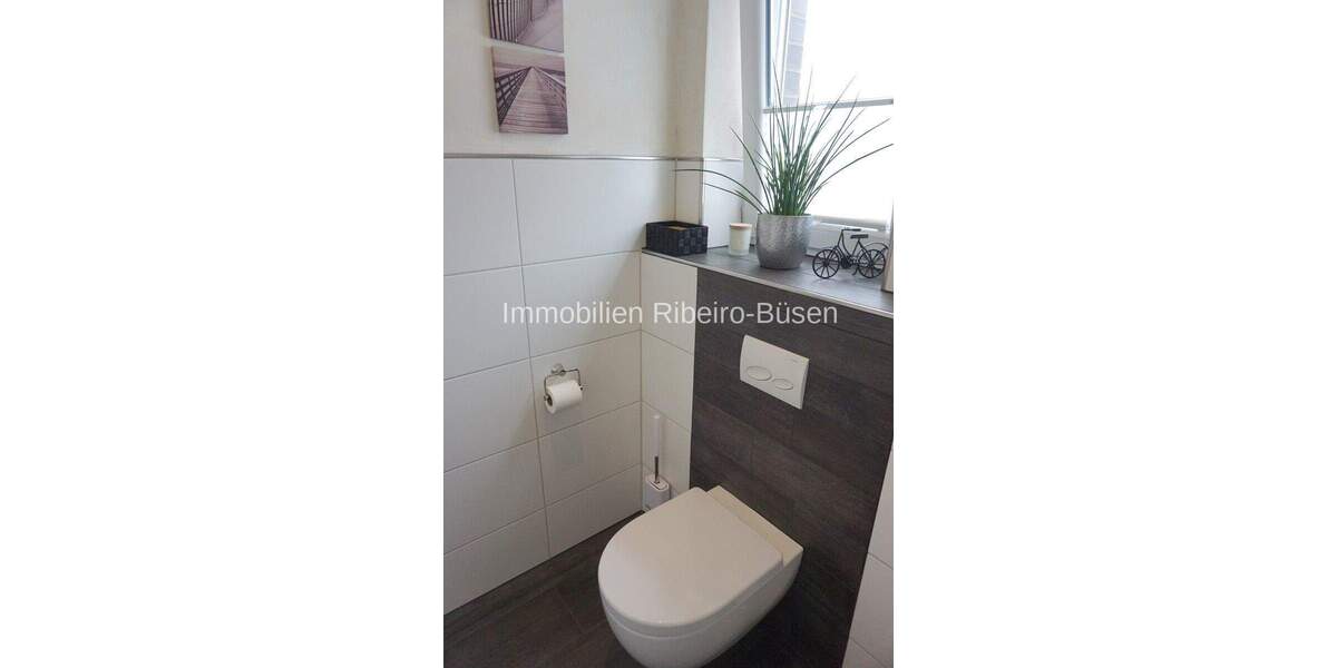 Einfamilienhaus Mönchengladbach / Bettrath-Hoven Bettrath - 5 Zimmer, 175 m&sup2;, 945.000&euro; | Angebot:25698225