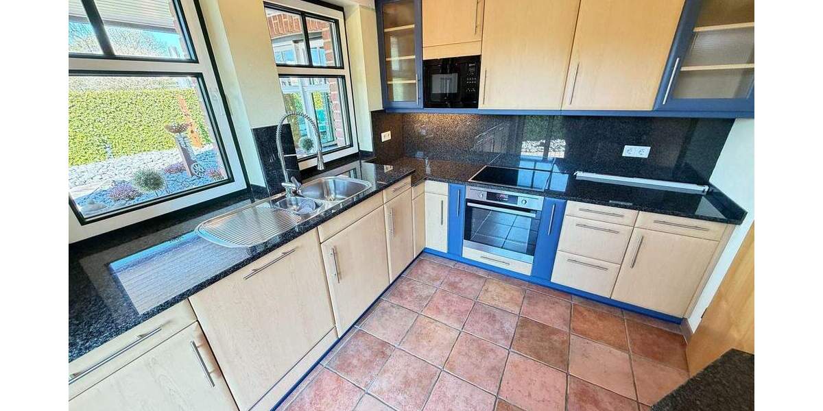 Einfamilienhaus Geldern - 7 Zimmer, 180 m&sup2;, 569.000&euro; | Angebot:25695653