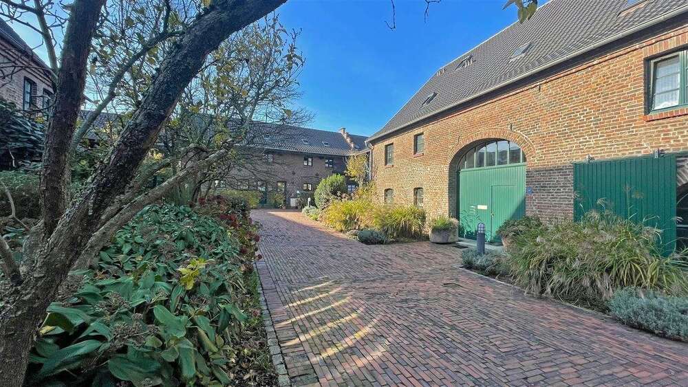 Einfamilienhaus Grevenbroich - 4 Zimmer, 110 m&sup2;, 1.500&euro; | Angebot:25373885