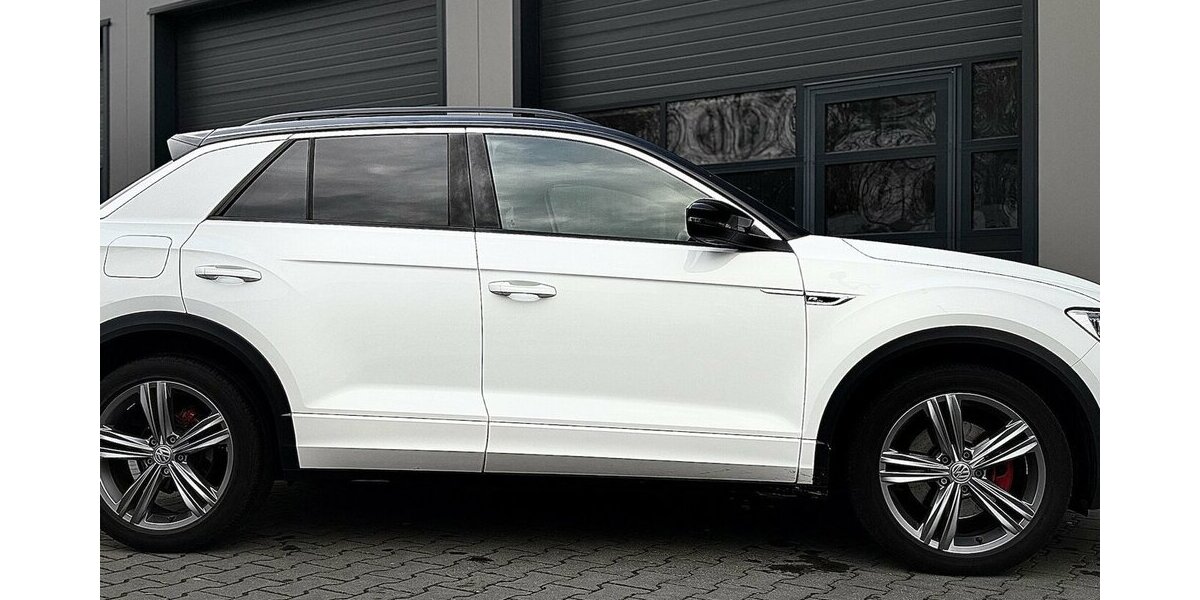 VW T-Roc R-line / Pano / 1. Hd / Kamera / AHK 93.000 km 22.890 &euro; Mönchengladbach 41066