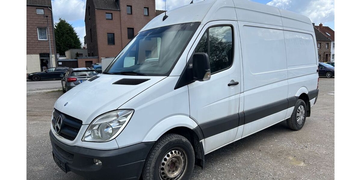 Mercedes-Benz Sprinter 209.045 km 7.990 &euro; Mönchengladbach 41063