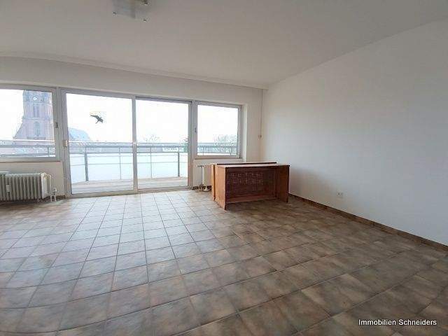 Etagenwohnung Krefeld Cracau - 2 Zimmer, 64 m&sup2;, 580&euro; | Angebot:26916850