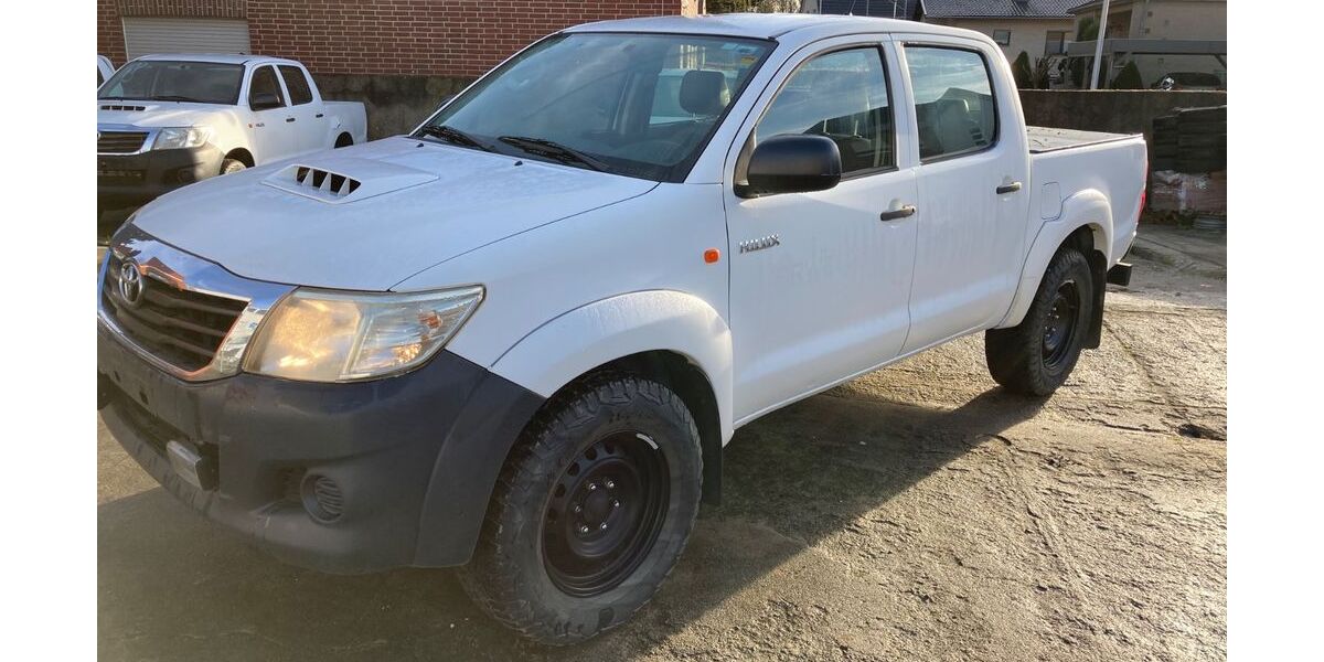 Toyota Hilux 225.000 km 16.898 &euro; Heinsberg 52525