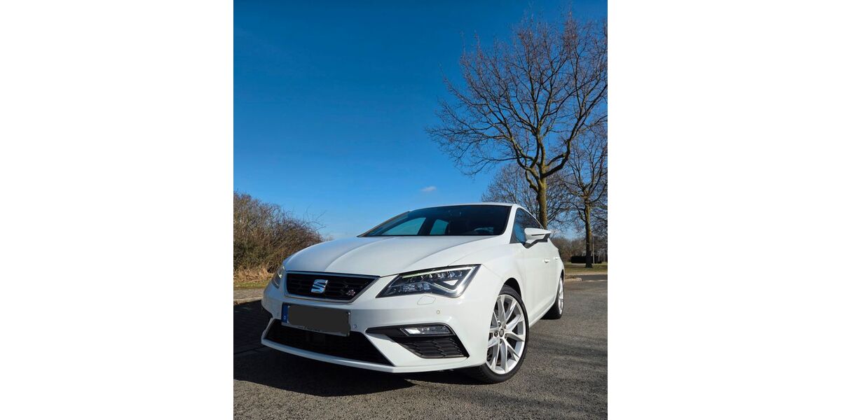 Seat Leon 81.600 km 15.590 &euro; Moers 47447