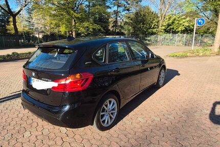 BMW 225 Active Tourer 92.180 km 14.700 &euro; Mönchengladbach 41069