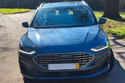 Ford Focus 96.400 km 12.999 &euro; Grevenbroich Neurath 41517