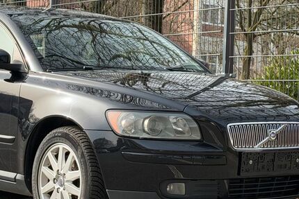 Volvo V50 210.477 km 3.777 &euro; Mönchengladbach 41068