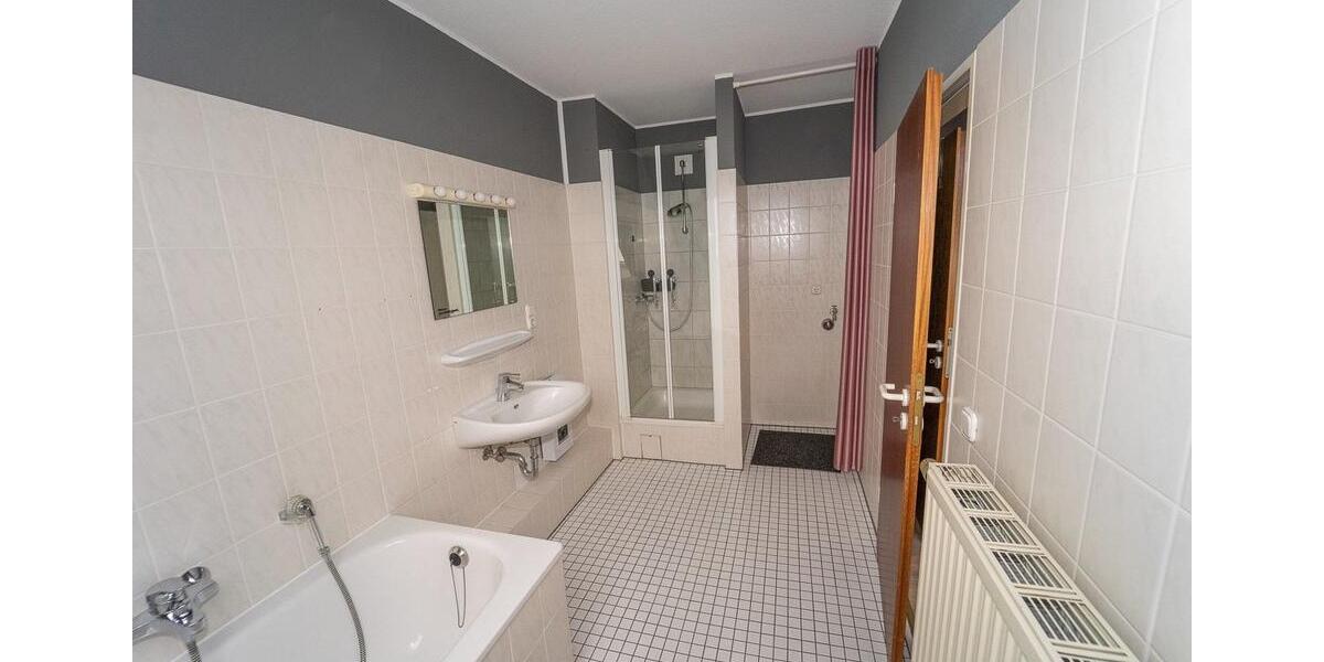 Dachgeschoßwohnung Korschenbroich - 2 Zimmer, 80 m&sup2;, 249.000&euro; | Angebot:26837358