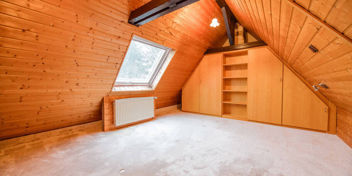 Einfamilienhaus Krefeld / Fischeln Fischeln - 7 Zimmer, 190 m&sup2;, 650.000&euro; | Angebot:25738813