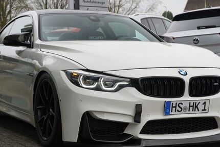BMW M4 10.115 km 48.990 &euro; Wegberg 41844