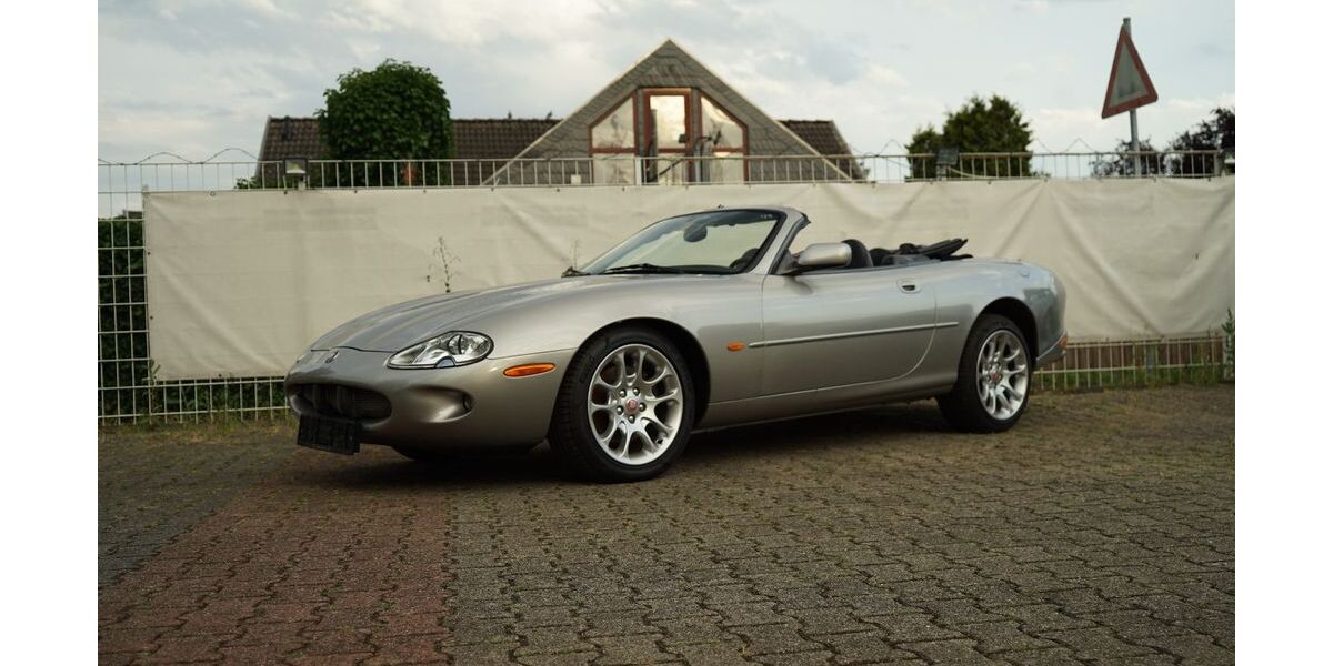 Jaguar XKR 117.360 km 26.900 &euro; Kaarst 41564