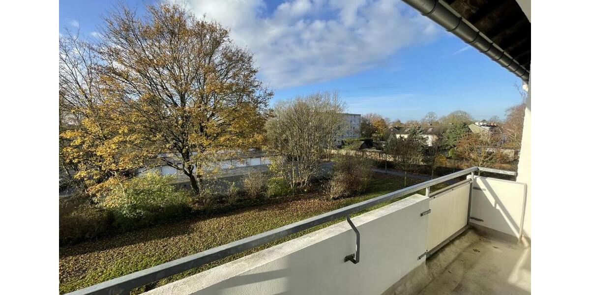 Etagenwohnung Krefeld Benrad - 3 Zimmer, 65 m&sup2;, 560&euro; | Angebot:25861517