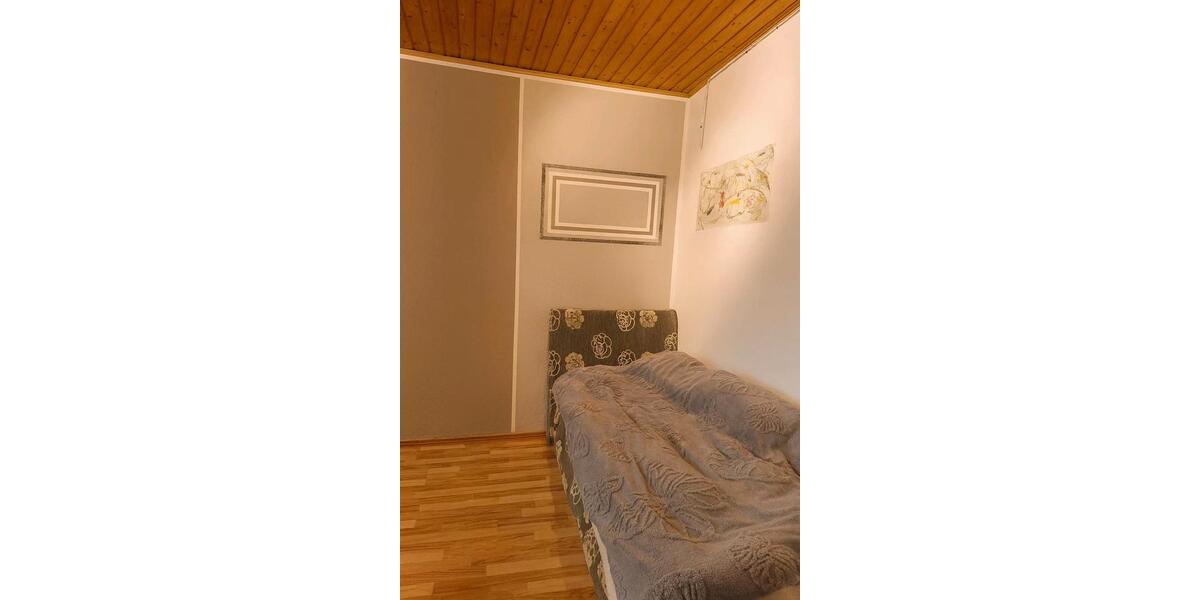 Reihenhaus Jüchen - 5 Zimmer, 135 m&sup2;, 415.000&euro; | Angebot:23859807