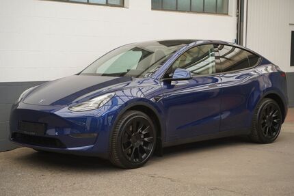 Tesla Model Y 52.117 km 37.950 &euro; Mönchengladbach 41236