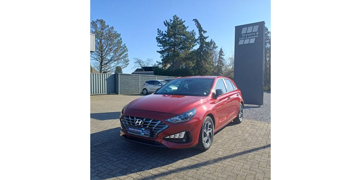 Hyundai i30 5.550 km 20.300 &euro; Geldern 47608