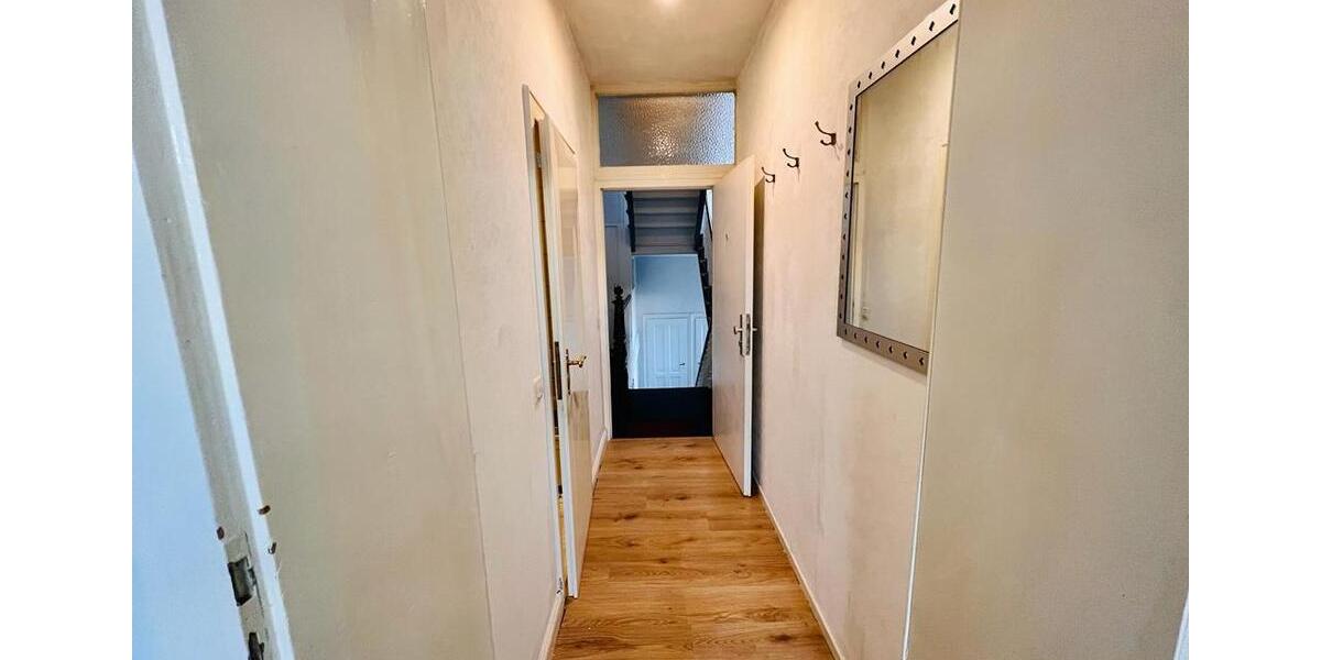 Einfamilienhaus Düsseldorf Stadtbezirk 3 - 1 Zimmer, 30 m&sup2;, 800&euro; | Angebot:26481029