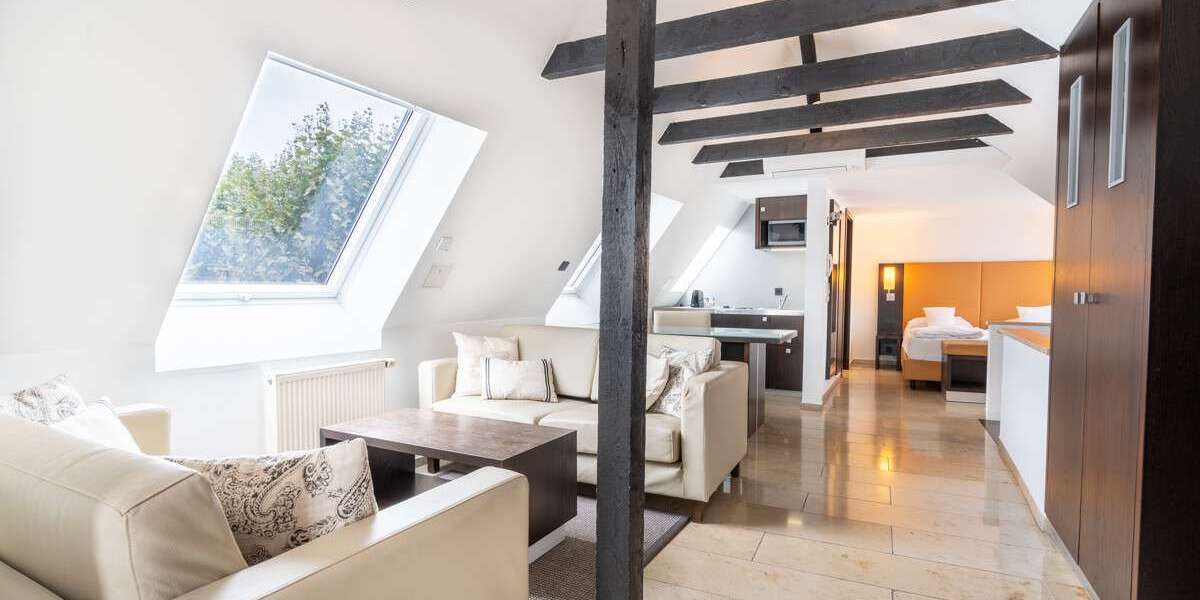 Etagenwohnung Düsseldorf Stadtmitte - 2 Zimmer, 55 m&sup2;, 1.190&euro; | Angebot:25457526