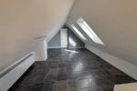 Dachgeschoßwohnung Mönchengladbach Nord - 3 Zimmer, 140 m&sup2;, 198.000&euro; | Angebot:26655393