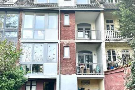 Haus Düsseldorf Heerdt - 6 Zimmer, 178 m&sup2;, 889.000&euro; | Angebot:26384777