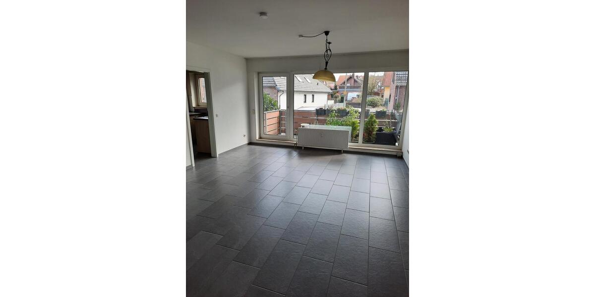 Erdgeschoßwohnung Wegberg - 3 Zimmer, 82 m&sup2;, 820&euro; | Angebot:25635903