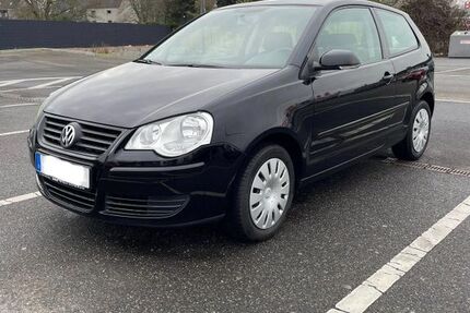 VW Polo 98.700 km 4.950 &euro; Mönchengladbach 41063