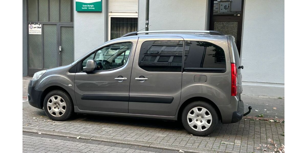 Peugeot Partner Tepee 279.000 km 3.999 &euro; Düsseldorf 40227
