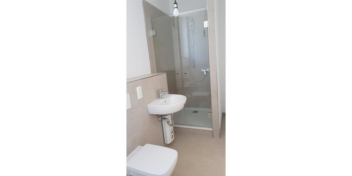 Dachgeschoßwohnung Viersen - 2 Zimmer, 60 m&sup2;, 690&euro; | Angebot:26552458