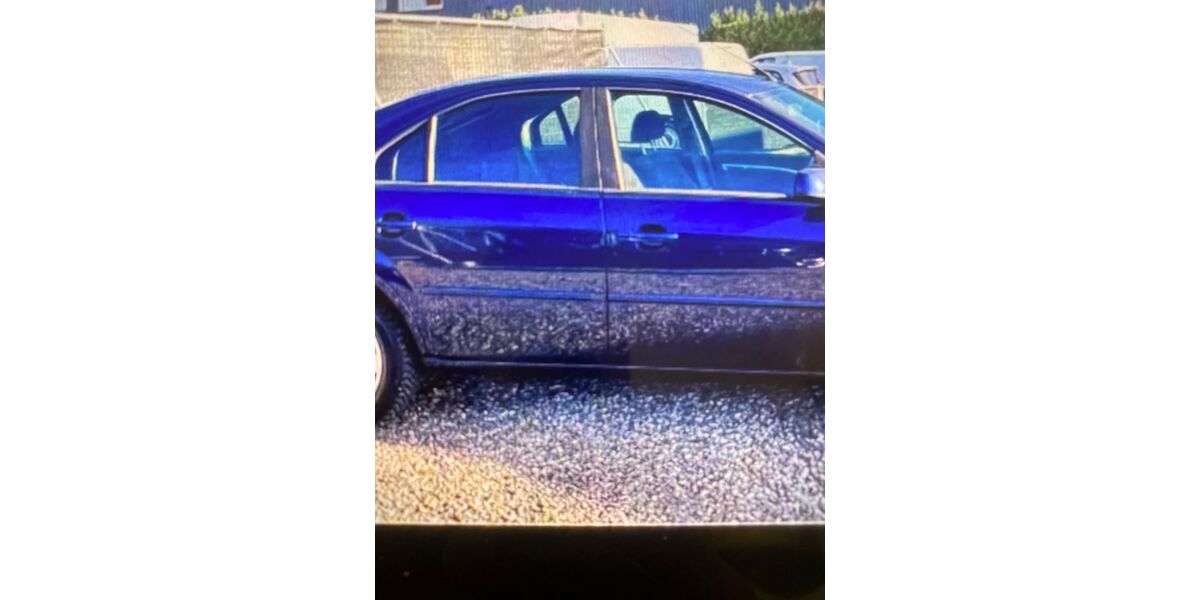 Ford Mondeo 52.800 km 4.450 &euro; Mönchengladbach 41066