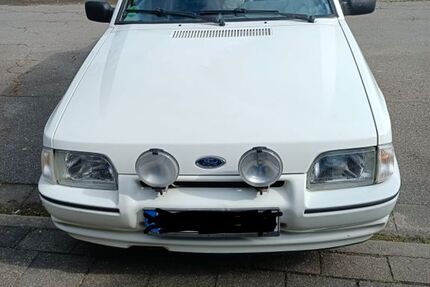 Ford Escort 24.900 km 3.499 &euro; Hückelhoven 41836