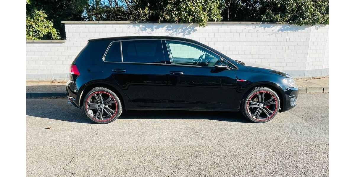 VW Golf 67.000 km 8.950 &euro; Tönisvorst 47918