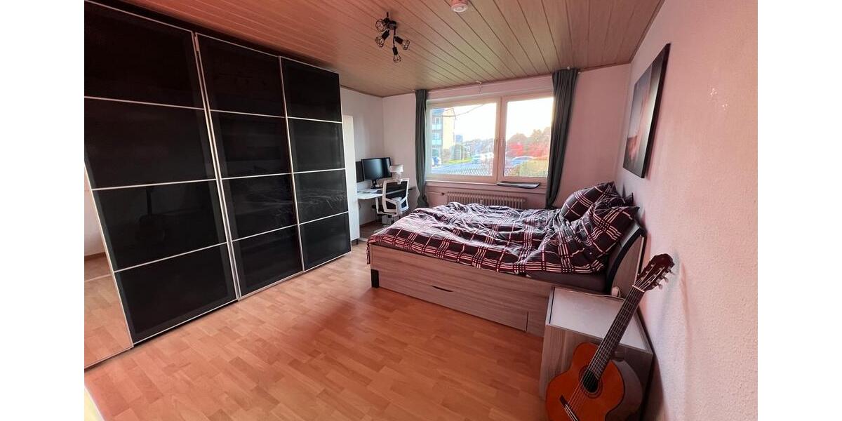 Erdgeschoßwohnung Tönisvorst - 3 Zimmer, 83 m&sup2;, 169.000&euro; | Angebot:26094152