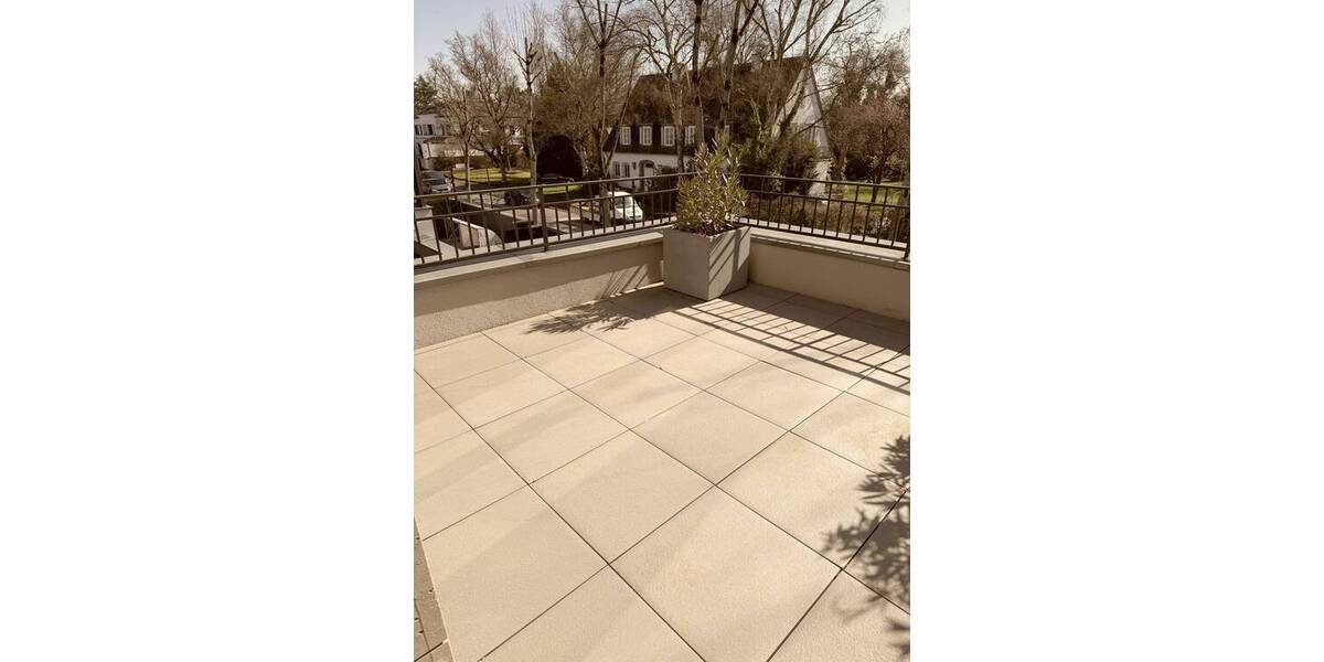 Doppelhaushälfte Meerbusch Büderich - 6 Zimmer, 242 m&sup2;, 8.500&euro; | Angebot:25997535