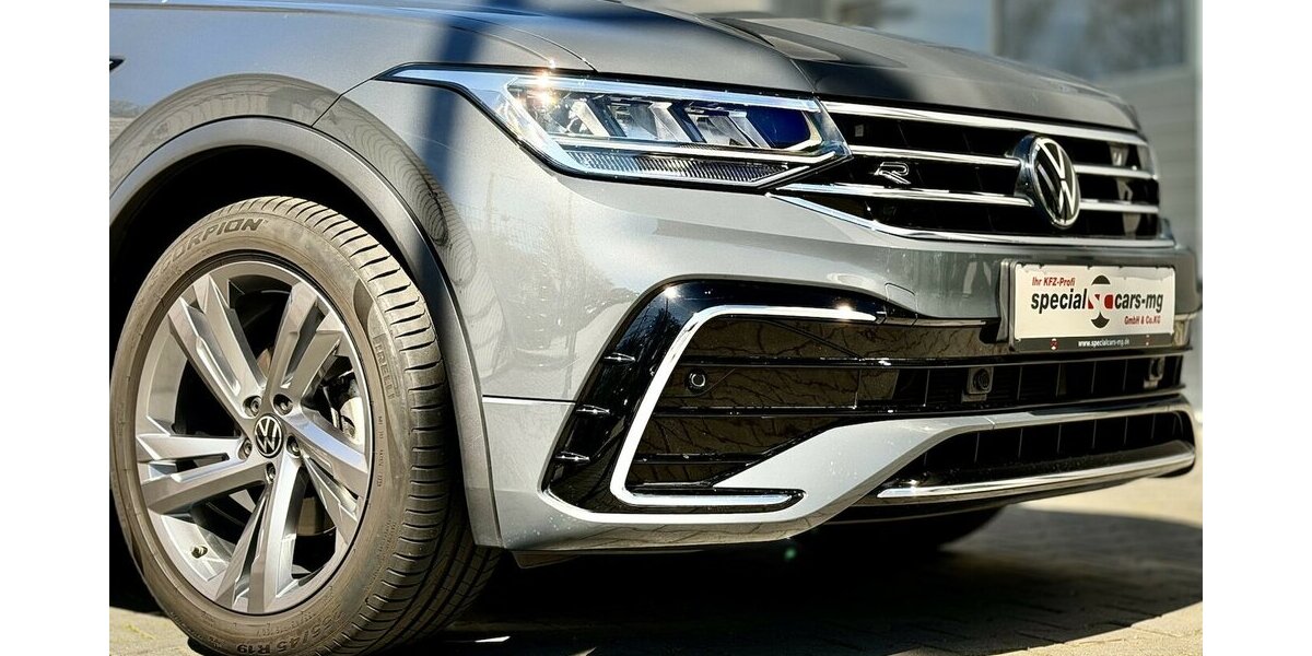 VW Tiguan R-Line / Pano / Kamera / KeylessGO 29.000 km 40.990 &euro; Mönchengladbach 41066