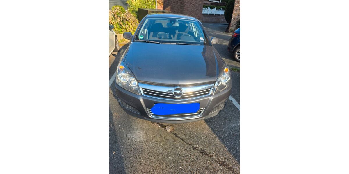Opel Astra 200.250 km 1.800 &euro; Amern 41366