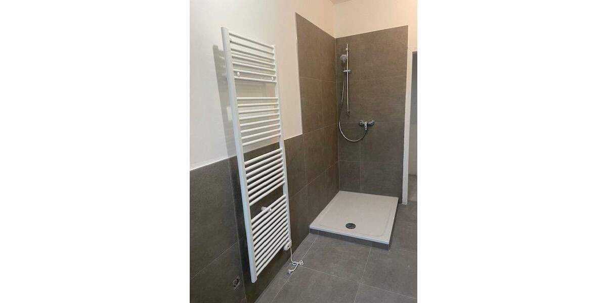 Etagenwohnung Mönchengladbach Windberg - 5 Zimmer, 119 m&sup2;, 1.700&euro; | Angebot:25769706