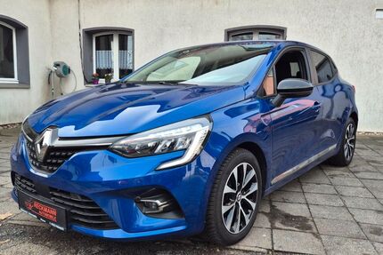 Renault Clio 85.000 km 11.995 &euro; Moers 47441