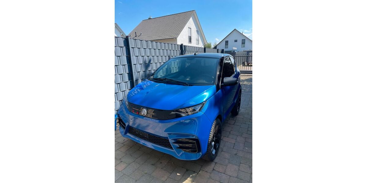 Aixam City 13.000 km 14.500 &euro; Brüggen 41379