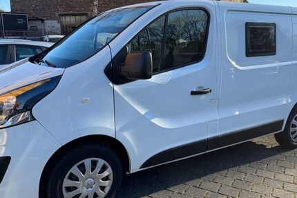 Opel Vivaro 177.000 km 9.750 &euro; Neuss 41462