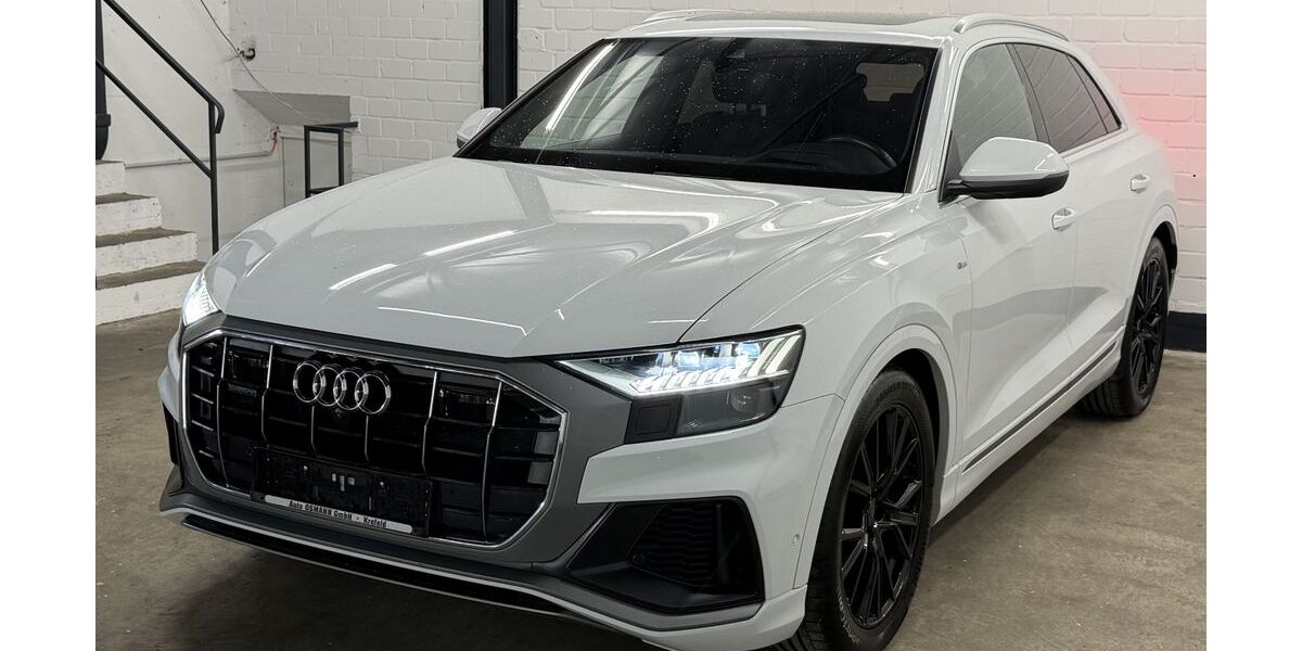 Audi Q8 141.260 km 45.950 &euro; Krefeld 47805