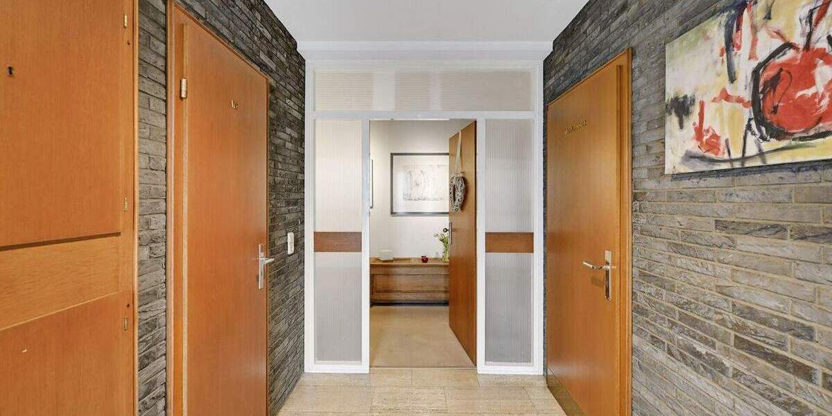 Einfamilienhaus Kaarst Vorst - 8 Zimmer, 272 m&sup2;, 849.000&euro; | Angebot:25694672