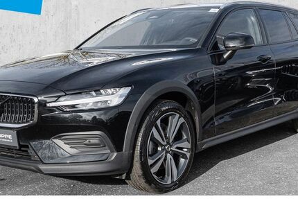 Volvo V60 Cross Country 55.484 km 33.460 &euro; Düsseldorf 40474
