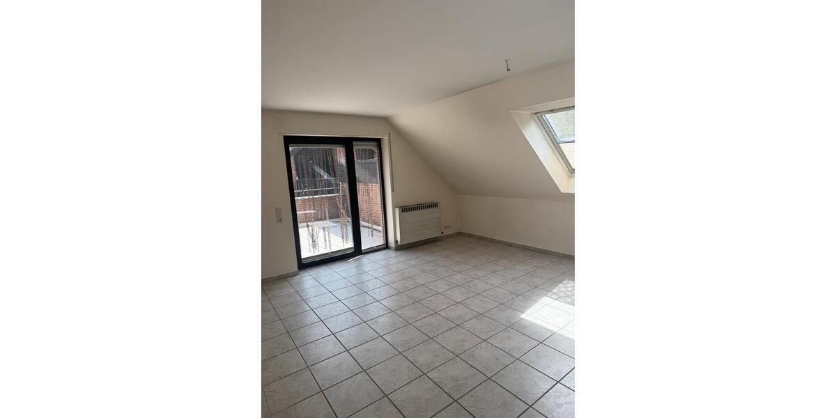 Etagenwohnung Schwalmtal - 3 Zimmer, 160 m&sup2;, 1.200&euro; | Angebot:26613520