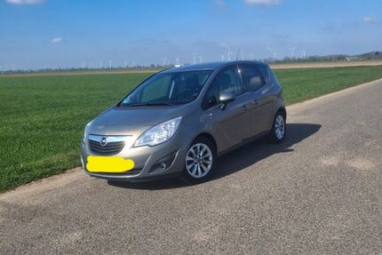 Opel Meriva 124.400 km 5.500 &euro; Kerken 47647