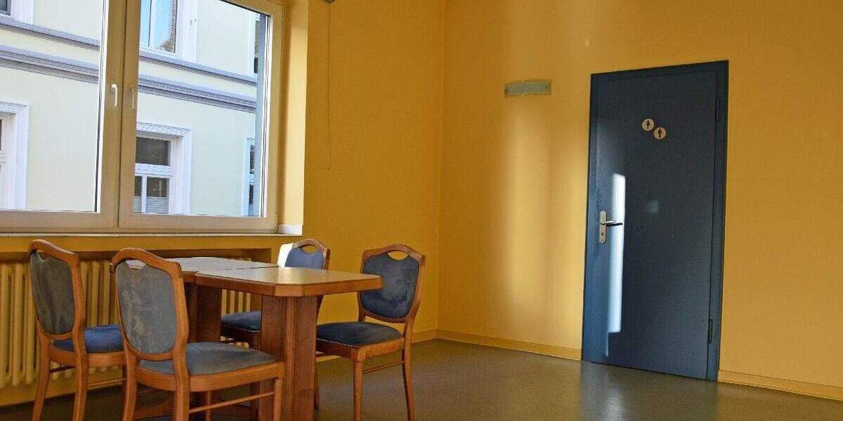 Gewerbeobjekt Nettetal Hinsbeck - 3 Zimmer, 81 m&sup2;, 650&euro; | Angebot:25696824