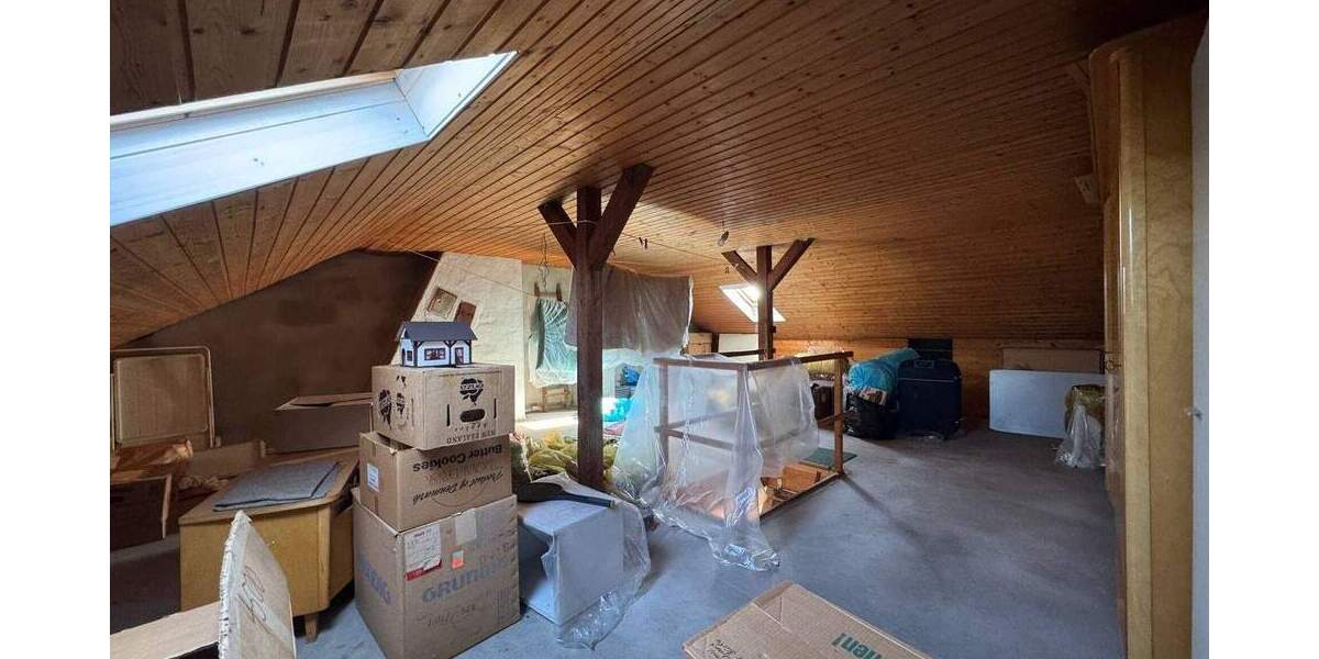 Reihenmittelhaus Krefeld Inrath/Kliedbruch - 4 Zimmer, 110 m&sup2;, 328.000&euro; | Angebot:25879795