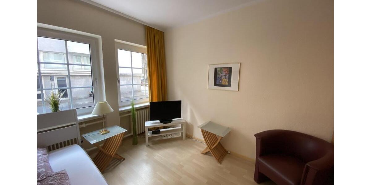 Etagenwohnung Düsseldorf Pempelfort - 1 Zimmer, 27 m&sup2;, 850&euro; | Angebot:26033914