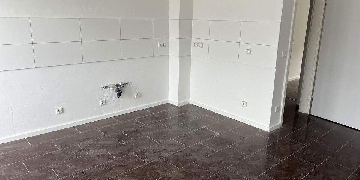 Etagenwohnung Krefeld Stadtmitte - 3 Zimmer, 91 m&sup2;, 700&euro; | Angebot:25780302