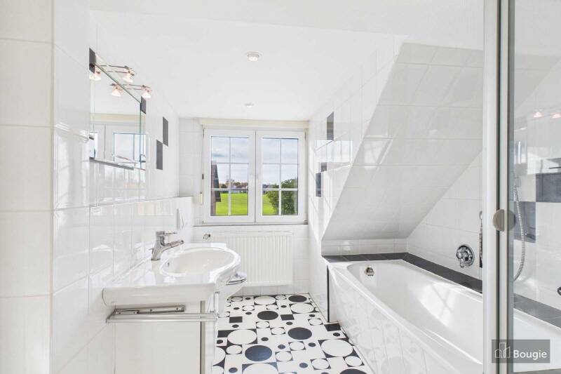 Mehrfamilienhaus, Wohnhaus Heinsberg - 6 Zimmer, 122 m&sup2;, 232.000&euro; | Angebot:25661020